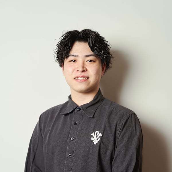 LAVIE NEWSTANDARDBARBER 浜松町本店【ラヴィニュウスタンダードバーバー ハママツチョウホンテン】のスタッフ紹介。WADA KEI