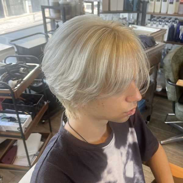 外国人風マッシュ×ホワイトミルクティ|independence