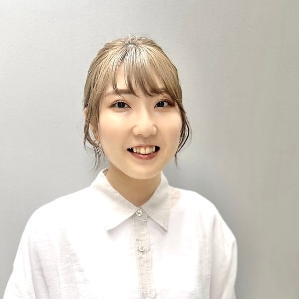 Neolive em；元住吉店【ネオリーブエムモトスミヨシテン】のスタッフ紹介。山口 真穂