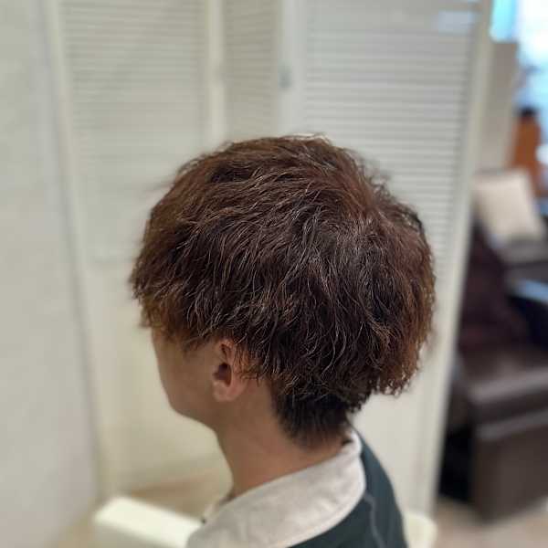 20代、30代、男性に大人気、茶髪、ツイストスパイラルパーマ|KORERO hair