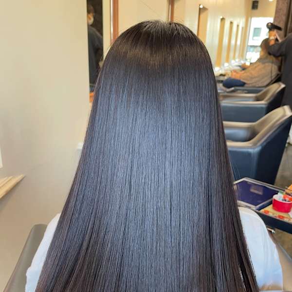 【天使の輪が輝くツヤ髪に✨️】美髪ストレートロング|Arglarte