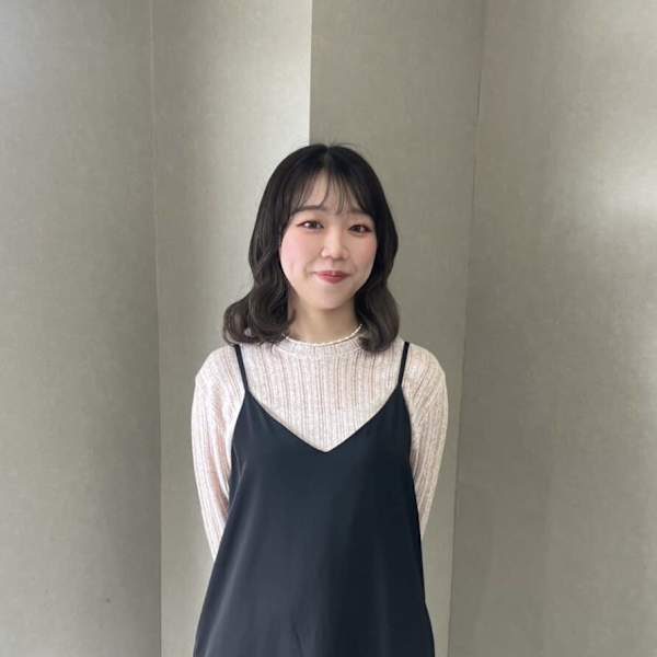 latte atelier【ラテ アトリエ】のスタッフ紹介。chiharu