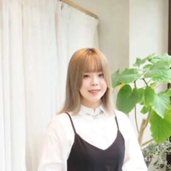 ponte 香椎店【ポンテ カシイテン】のスタッフ紹介。モモ