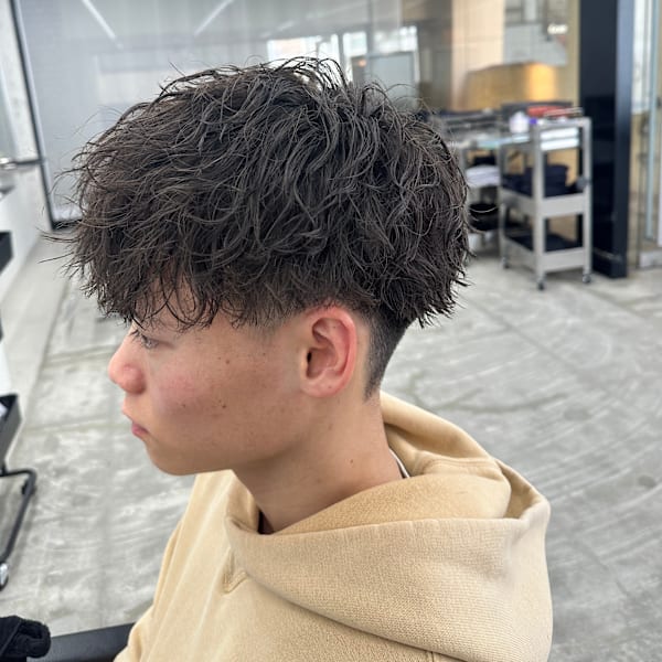 王道マッシュ＋ツイストスパイラルパーマ|PLAY