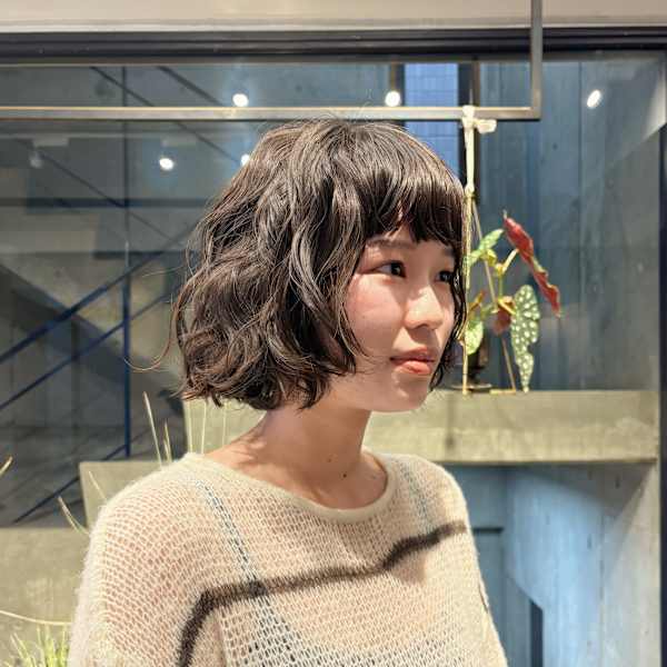 【田中結】前上がりボブ　ニュアンスパーマ|NERO FUTAKOTAMAGAWA