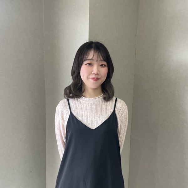 latte【ラテ】のスタッフ紹介。chiharu