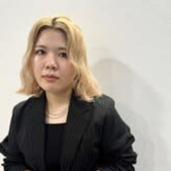 ECLAT HAIR【エクラヘア】のスタッフ紹介。平賀 夏菜