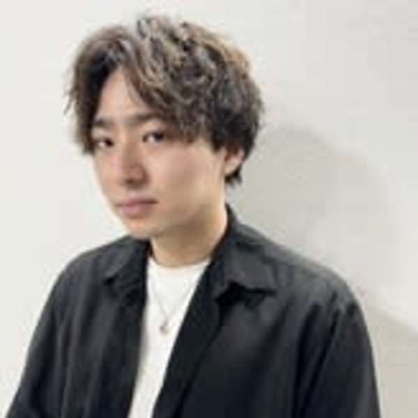 ECLAT HAIR【エクラヘア】のスタッフ紹介。齋藤 成