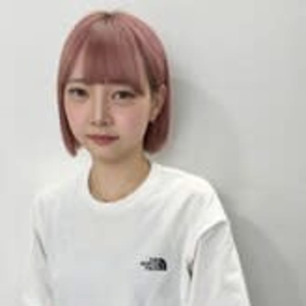 ECLAT HAIR【エクラヘア】のスタッフ紹介。遠藤　さくら
