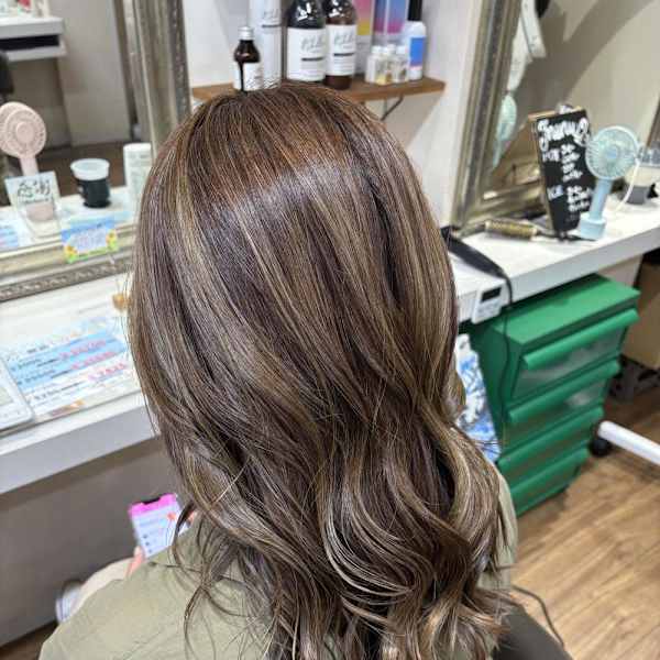 ブラウン×ハイライト