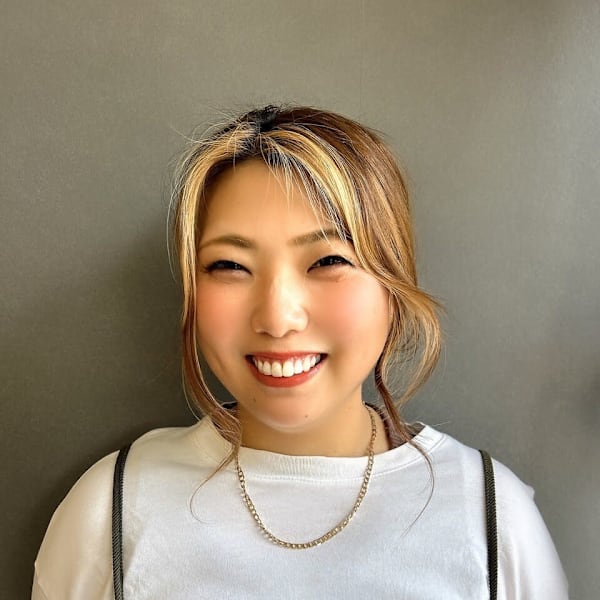 Dali 新さっぽろ店【ダリー シンサッポロテン】のスタッフ紹介。若松　朋美