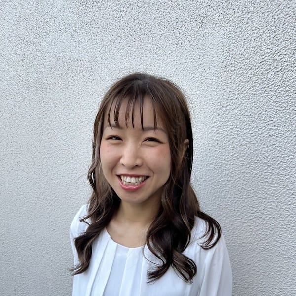 ル・ララ・ドゥ 西新井【ル ララ ドゥ ニシアライ】のスタッフ紹介。鈴木　恵美
