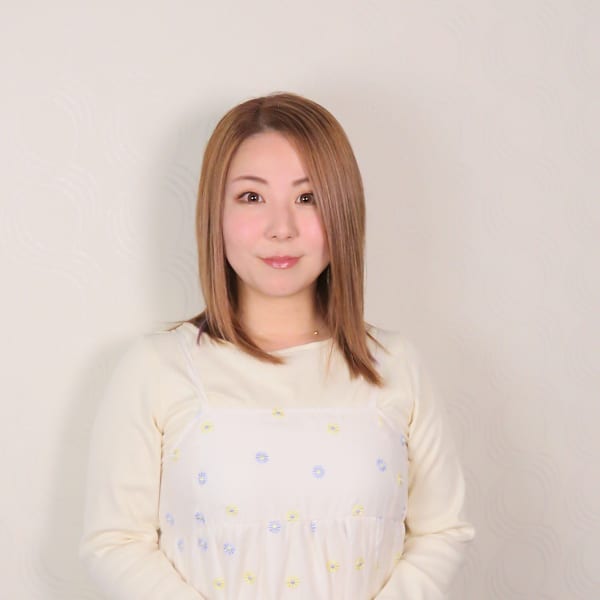 全室個室サロン Re:nk HAIR【ゼンシツコシツサロン リンク ヘアー】のスタッフ紹介。優香