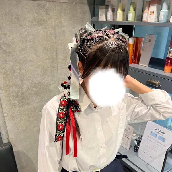 体育祭リボンヘアアレンジ