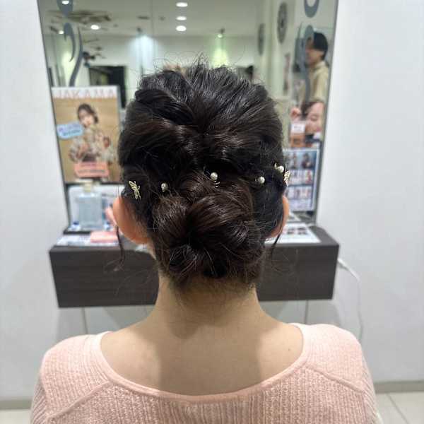 パーティーお呼ばれヘアー