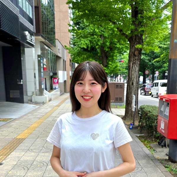 Nest【ネスト】のスタッフ紹介。上山リル