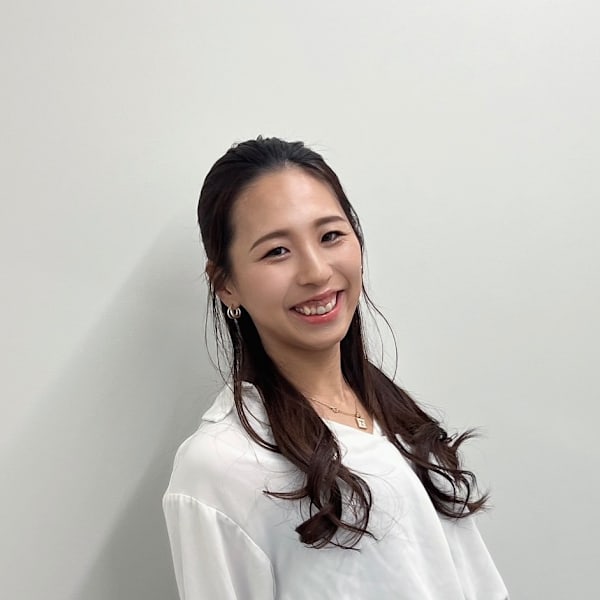 Hair Salon en【ヘアーサロン エン】のスタッフ紹介。佐野　理紗