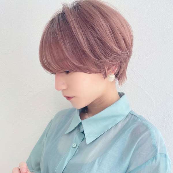 ショートボブ髪型30代40代50代前髪あり前髪無し面長丸顔