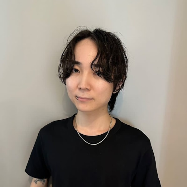 全席個室美容室 IA by Zina 渋谷 髪質改善&トリートメント【ゼンセキコシツビヨウシツ イア バイジーナ シブヤ カミシツカイゼンアンドトリートメント】のスタッフ紹介。片島 蓮 【渋谷】