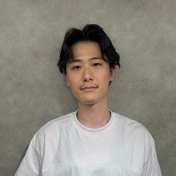 髪質改善 LINKTH 久喜【カミシツカイゼンリンクスクキ】のスタッフ紹介。関根 拓斗