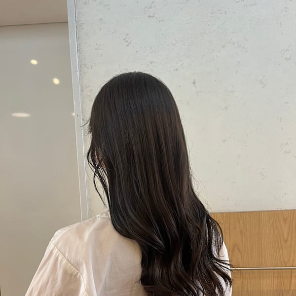 アッシュグレー