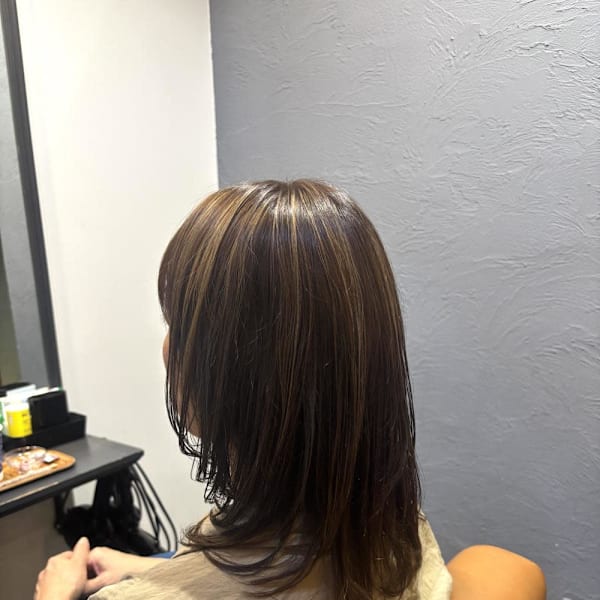 レイヤースタイル×髪質改善カラー|半個室型美容室 Sourire 九産大前店