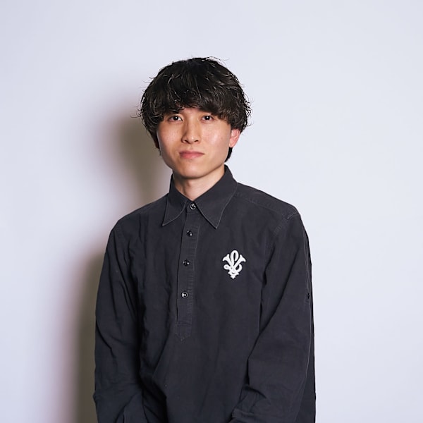 LAVIE NEW STANDARD BARBER 五反田店【ニュウスタンダードバーバーゴタンダテン】のスタッフ紹介。OKAMURA RYO