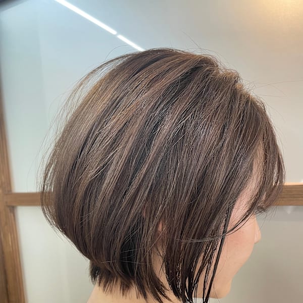 美髪矯正×ショートレイヤーボブ