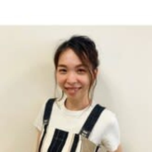 MAISON DE BEAUTE【メゾンドボーテ】 箕面店【メゾンドボーテミノオテン】のスタッフ紹介。MIE