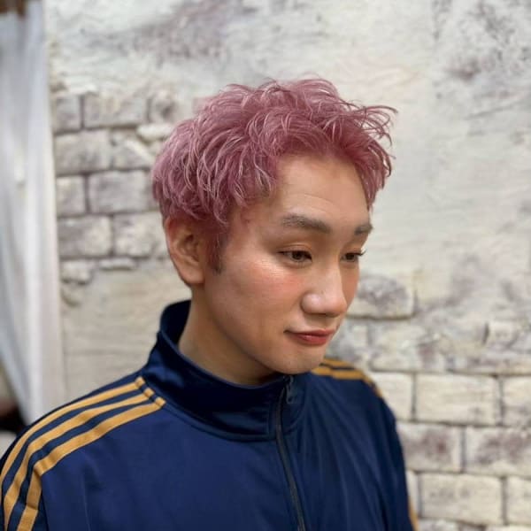 ハイトーン×スパイキーショート