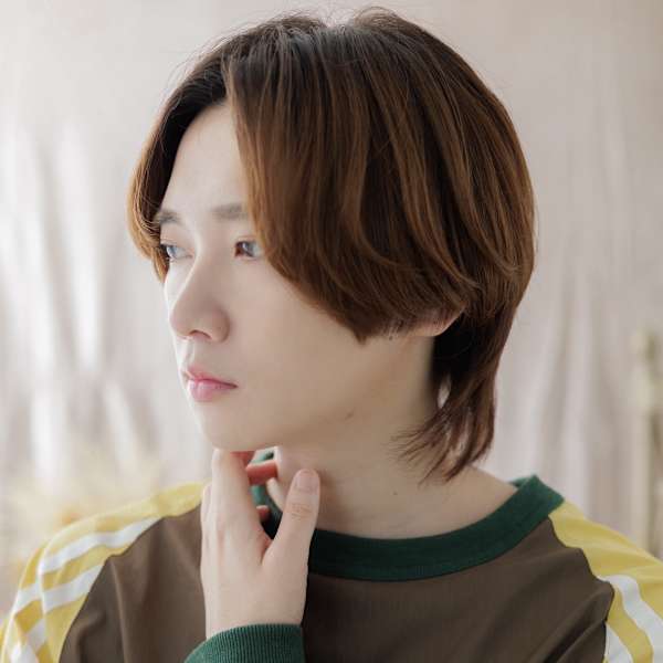 センターパートウルフマッシュショート　ニュアンスサーフ|COVER HAIR bliss 【カバー ヘア ブリス】川口/ららテラス川口東口駅前店