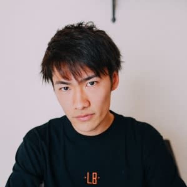 刈り上げショート