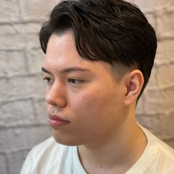 新宿メンズカット|爽やかツーブロ×ナチュラルセンターパート