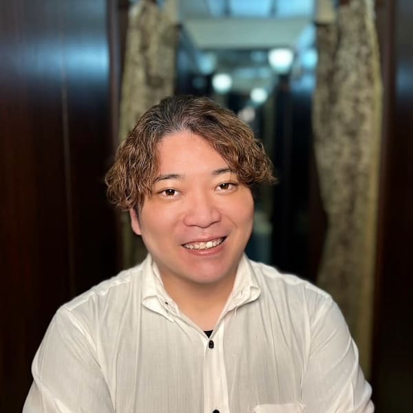 ヒロ銀座ヘアーサロン 五反田店【ヒロギンザヘアーサロンゴタンダテン】のスタッフ紹介。横倉良之