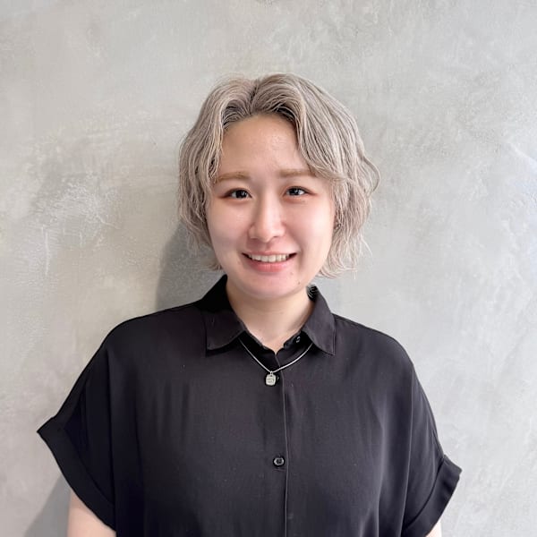 ELEMENTS【エレメンツ】【エレメンツ】のスタッフ紹介。榎　菜摘　5F