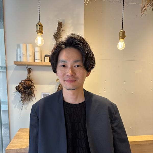 rita.【リタ】のスタッフ紹介。荻原 圭介