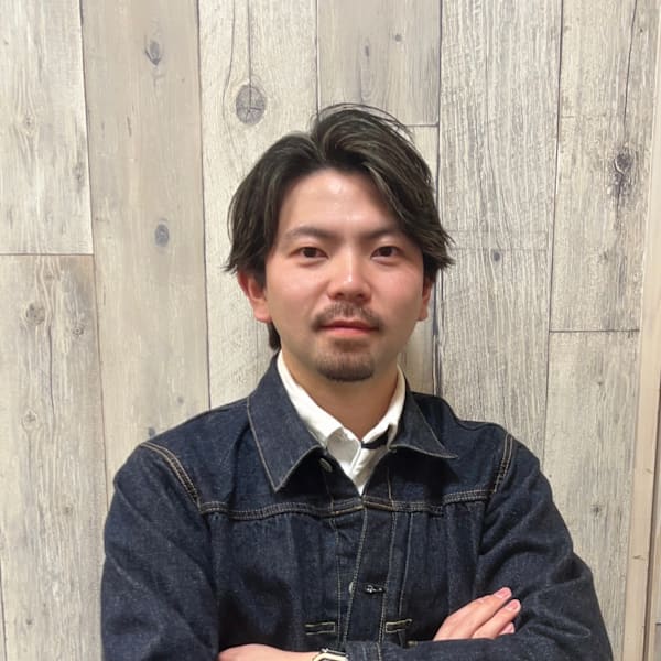 ANSA hair 城陽寺田店【アンサヘアー ジョウヨウテラダテン】のスタッフ紹介。津田