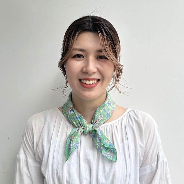 femme 【ファム】【ファム】のスタッフ紹介。アルシアガ絵里香
