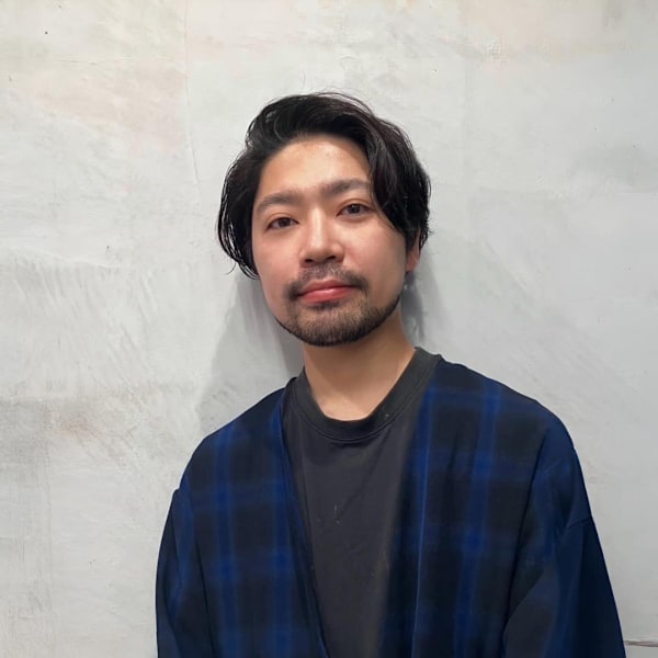 美容室ALi葛西店【ビヨウシツアリカサイテン】のスタッフ紹介。玉谷 俊
