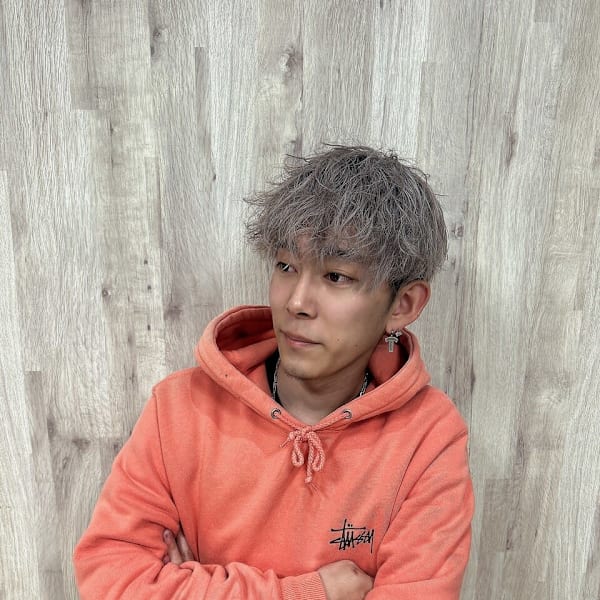 hair art PALIO 飾磨店【ヘアーアートパーリオシカマテン】のスタッフ紹介。ATOMU