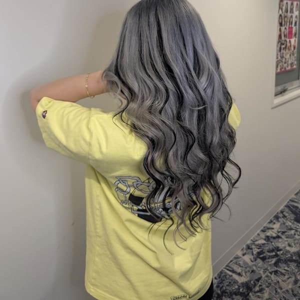 ローライトもエクステにお任せください!