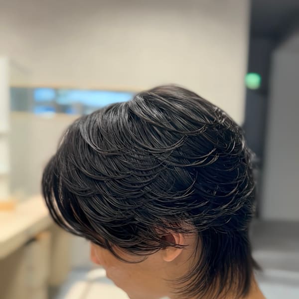 ニュアンスパーマセンターパートウルフ|Ash 桜木町店