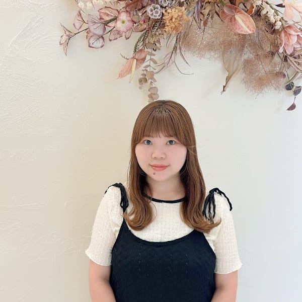 toi【トワ】のスタッフ紹介。千葉  かなえ