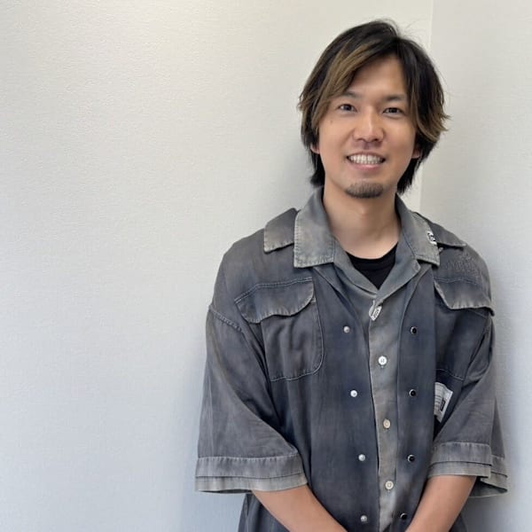 【完全個室サロン】tocca hair&treatment 柏店【カンゼンコシツサロン トッカヘアーアンドトリートメント カシワテン】のスタッフ紹介。春日 竜次