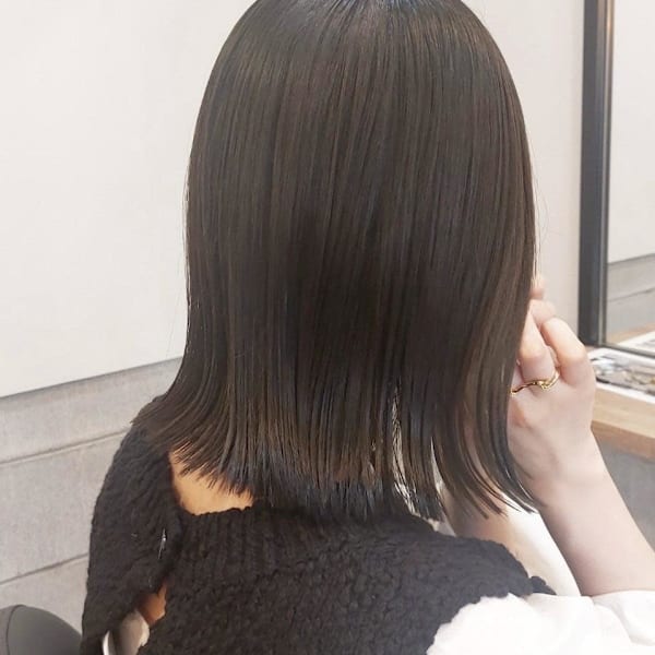 Apiuz Hair 切りっぱなし外ハネミディアム