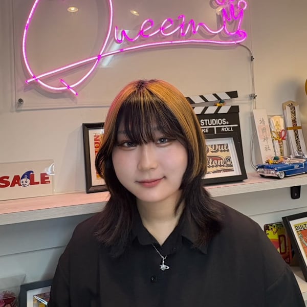シェービングQUEEN【シェービング クイーン】のスタッフ紹介。ヤマウチ リカ
