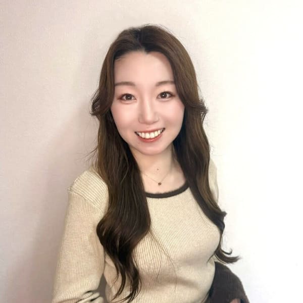 フォルテ藤枝エピ店【フォルテフジエダエピテン】のスタッフ紹介。木本貴予　 髪質改善