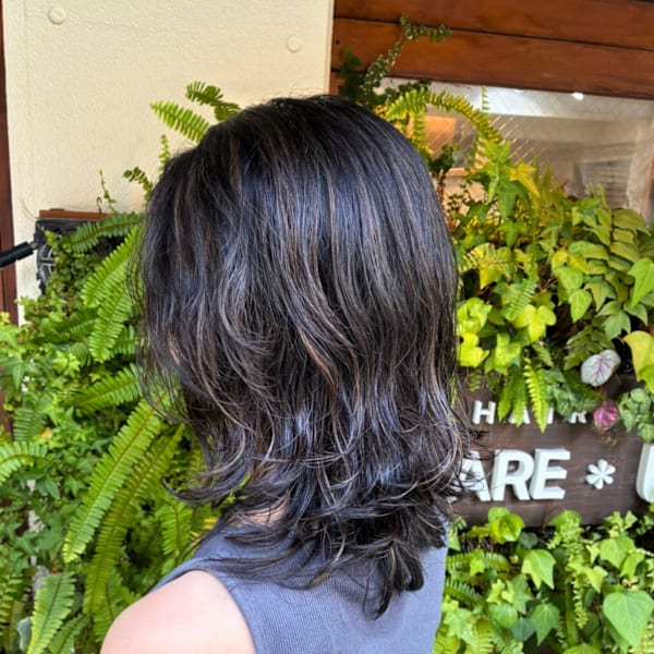 忙しい毎日に寄り添う、自然になじむ大人ハイライト