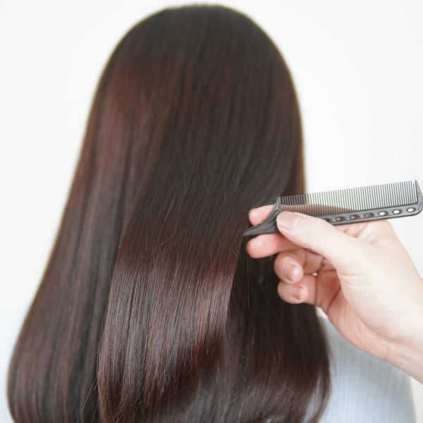 髪質改善トリートメントで艶髪スタイル|ヘアスタジオアート 迎えに来てくれるヘアサロン