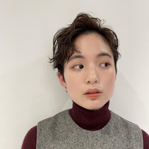 無造作パーマショート